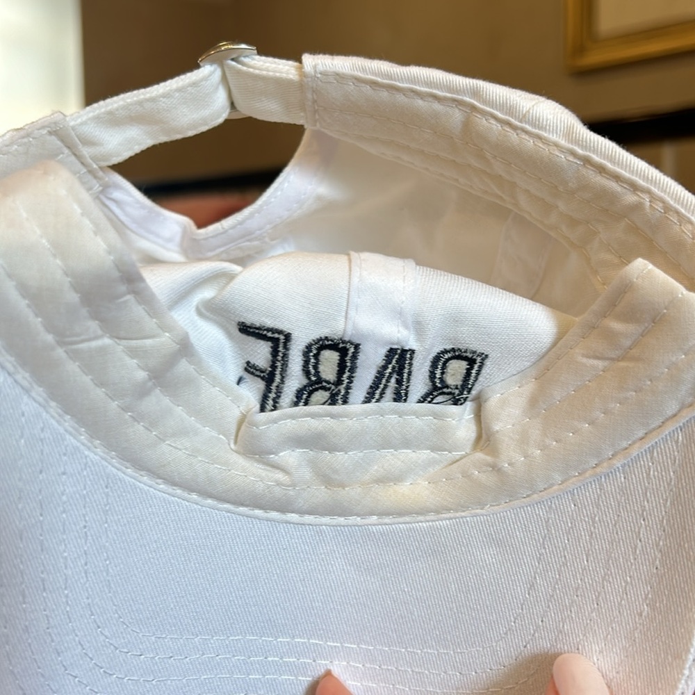White baseball cap - Picture 3 of 3